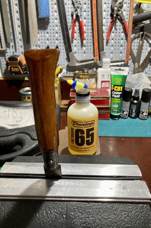 4A2886D9-53B1-4223-A4CA-DF5BFF8A5C8F