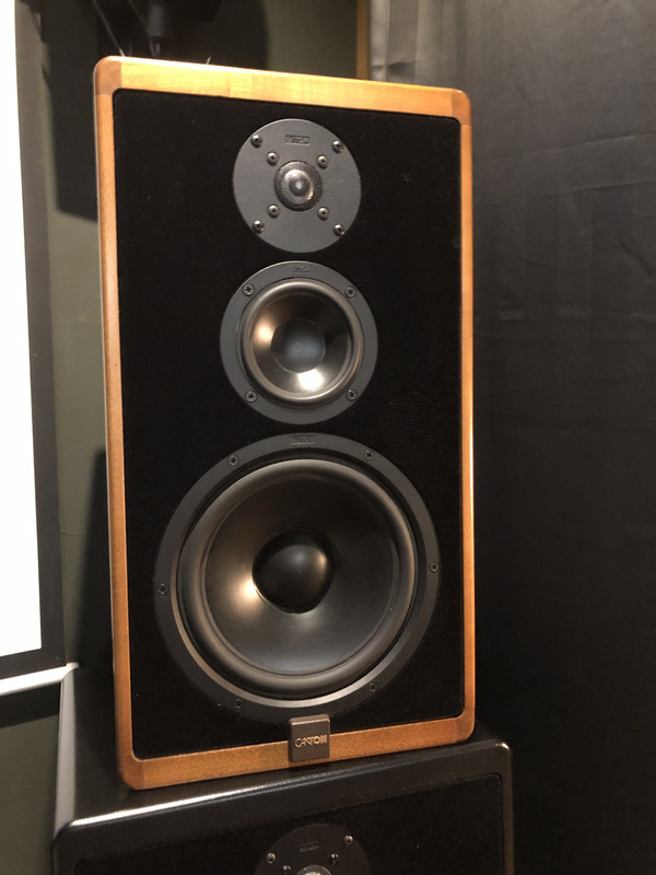 1D36EB4C-6B51-4C8E-957B-15146F8A3519