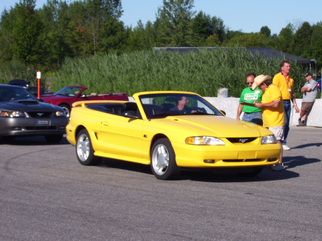 ford - Montréal Mustang: 40 ans et + d’activités! (Photos-Vidéos,etc...) - Page 19 100-0256