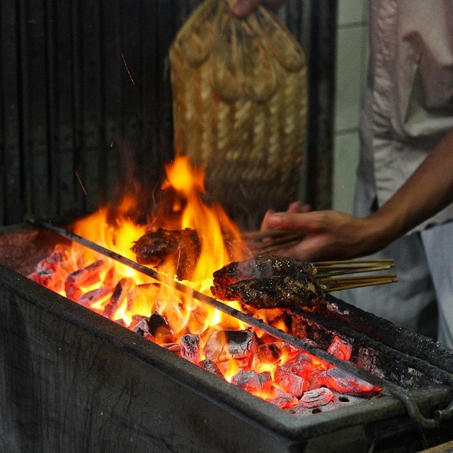 Sate Buntel Tambak Segaran