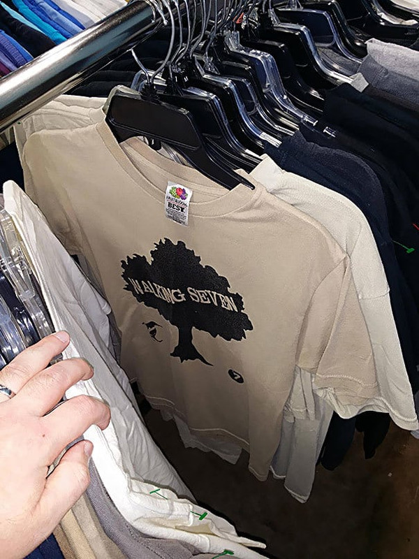 30 странных, но нереально крутых вещей, найденных на блошиных рынках