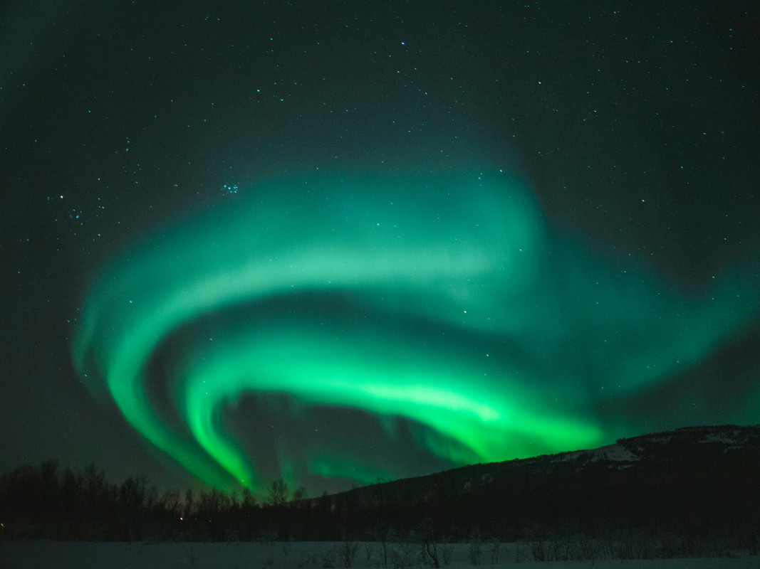 Aurora Borealis Lights Up the US: A Spectacular Solar Storm Display