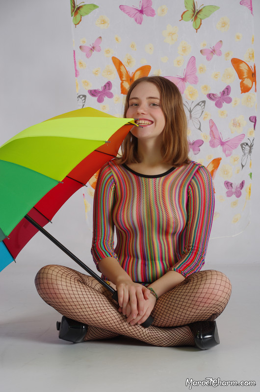 MarvelCharm_Nicolette-Rainbow-023