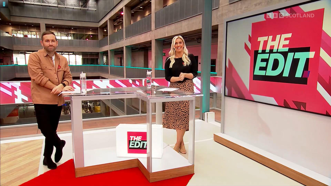 11.06 - 19.15.00 - The Edit  ᴺᵉʷ. Entertainment news and chat with Am....ts_snapshot_20.58_[2021.11.