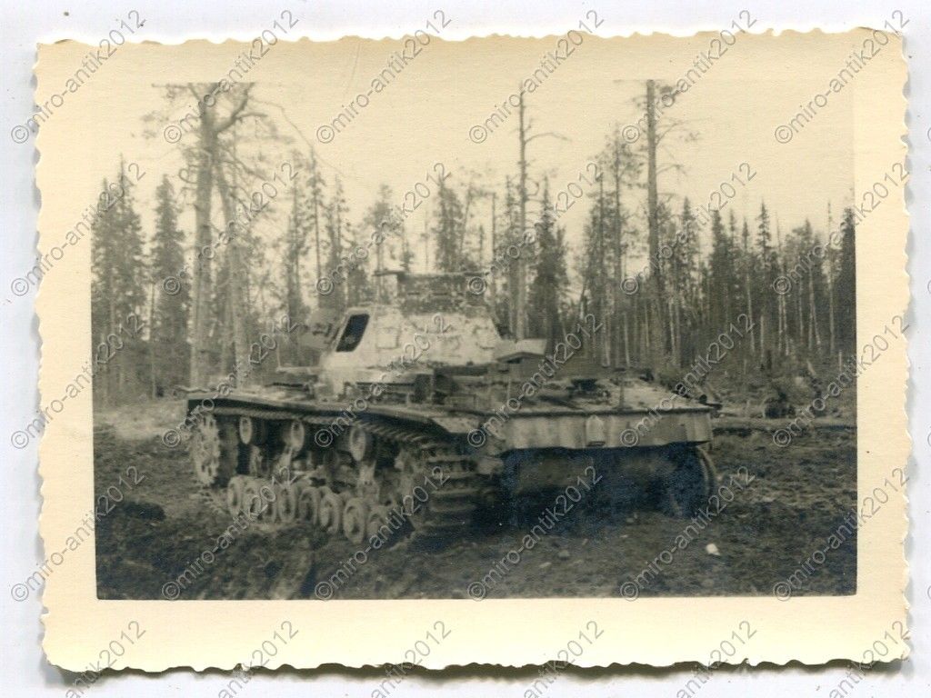 Foto, Wehrmacht, zerstörter Panzer III, Turmnumm
