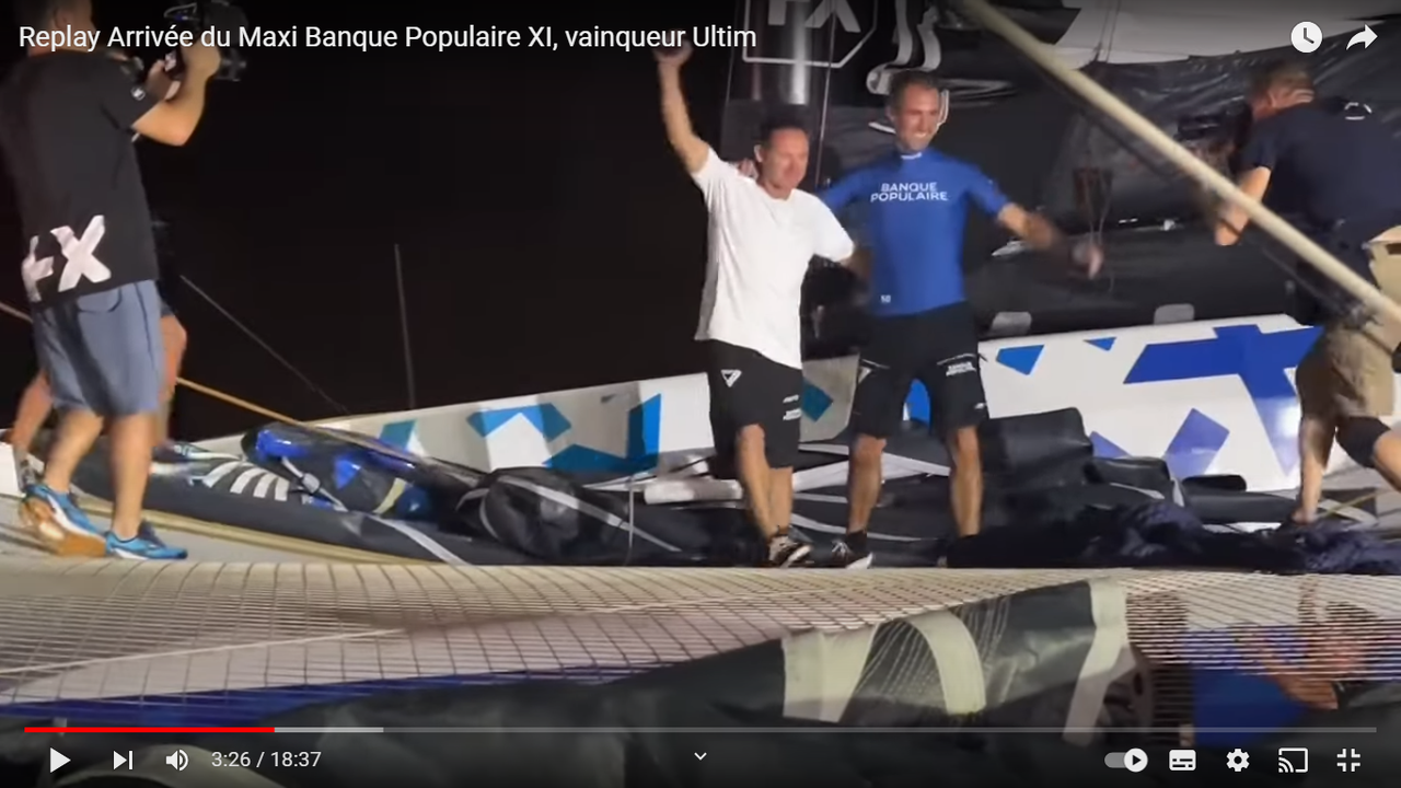 (266) Replay Arrivée du Maxi Banque Populaire XI, vainqueur Ultim - YouTube - Google Chrome 13_11_20