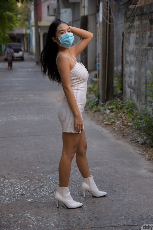 full_002_1425121600312743