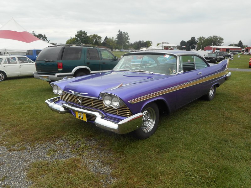 Carlisle CHRYSLER Nationals 2023 Carlisle23-110