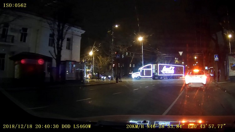 2018-1218-203753-588-MOV-snapshot-02-38-250