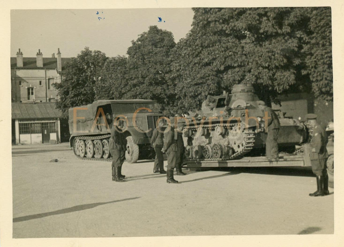 Panzer III Tank Trailer Anhänger Halbkette LKW C
