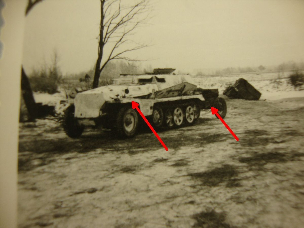 Mun-Staffel, Sd.Kfz.250, Halbkette mit Mun-Anhän