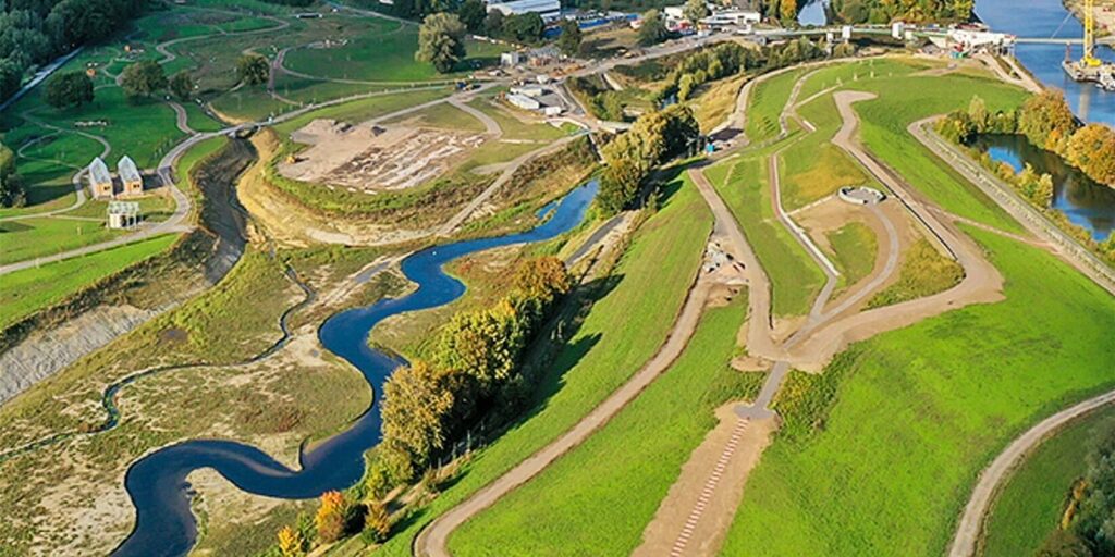 rzlemscherlandcastropxnew9.jpg