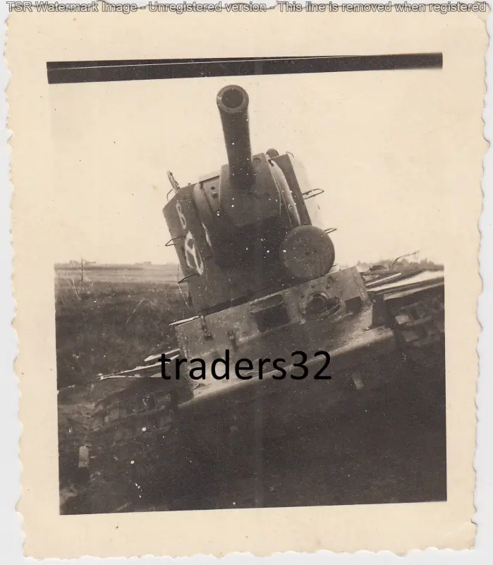 Foto 2.Wk Wehrmacht russischer Beute Panzer KV-1 KW-1 mit Kennung Beschriftung