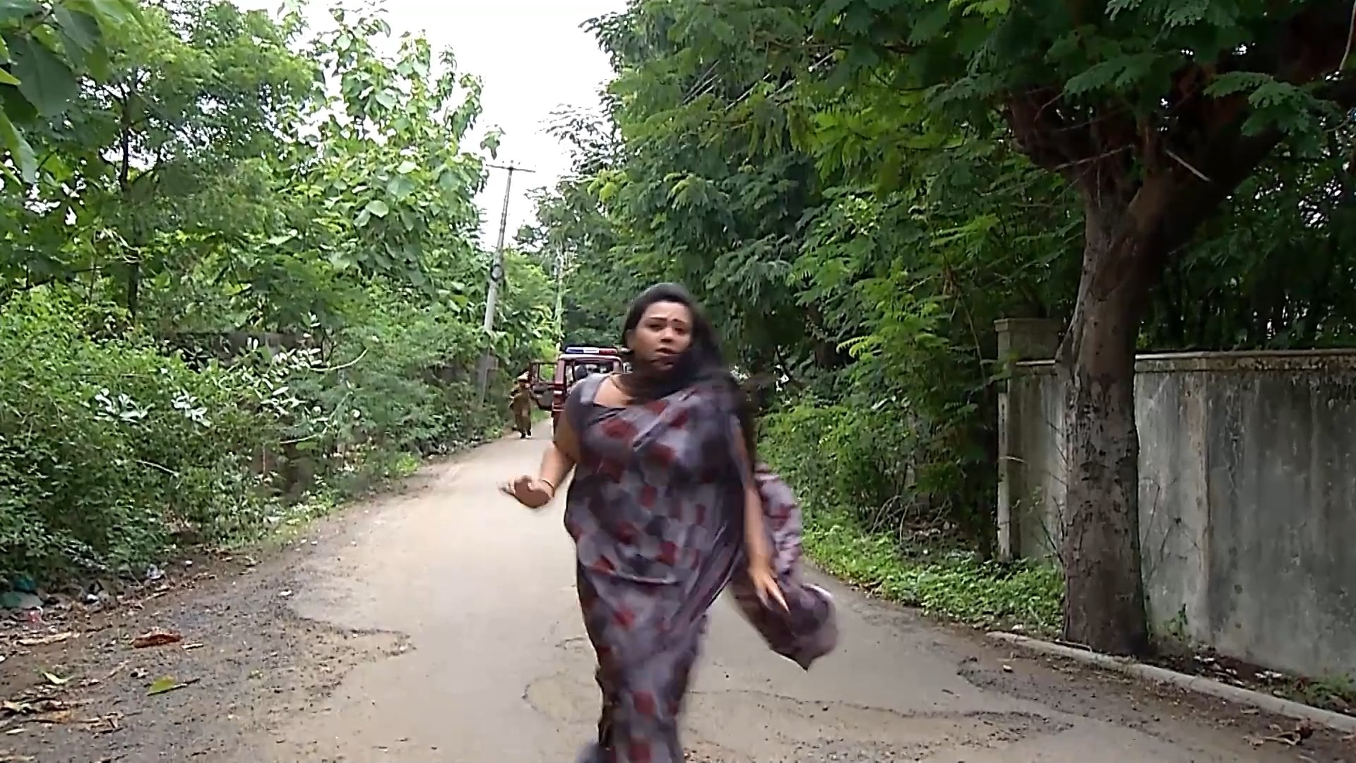 Shwetha Bandekar Jiggling big boobs mp4 snapshot 00 04 559 — Postimages