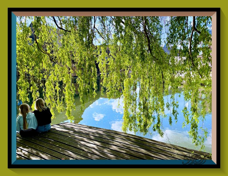 pontoon-kids-HD.jpg