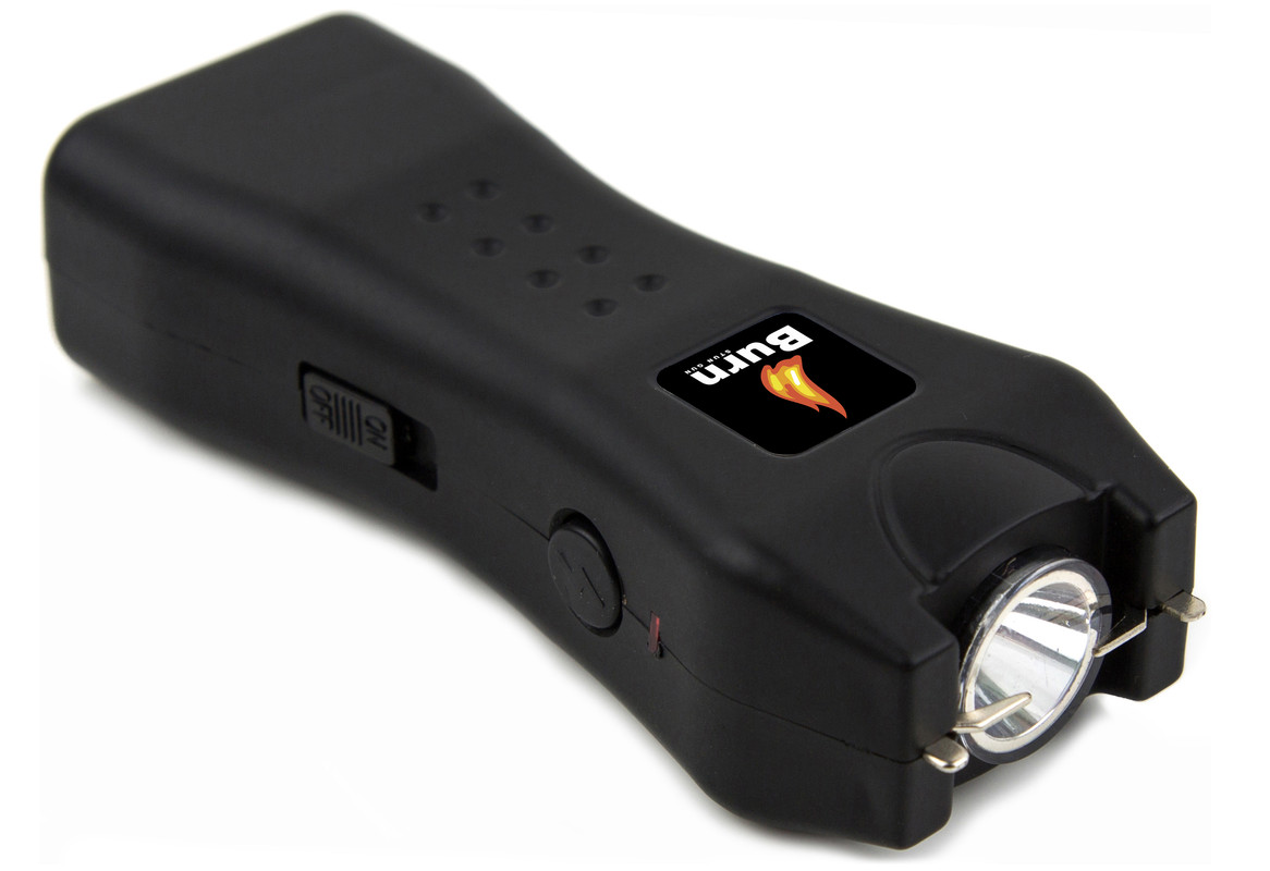 stun-gun-taser-flashlight-police-tazer