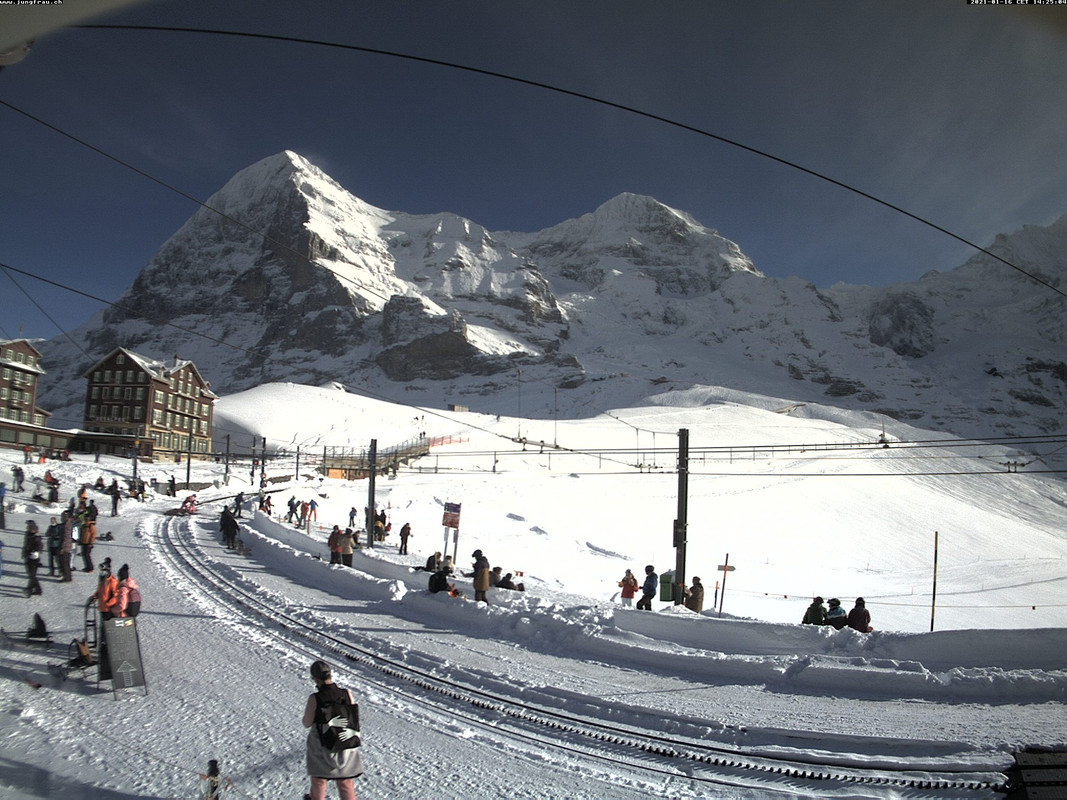 jungfrau-kleine-scheidegg-bahnhof-1