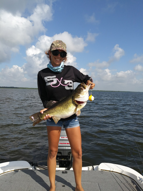 received_1780104875401458