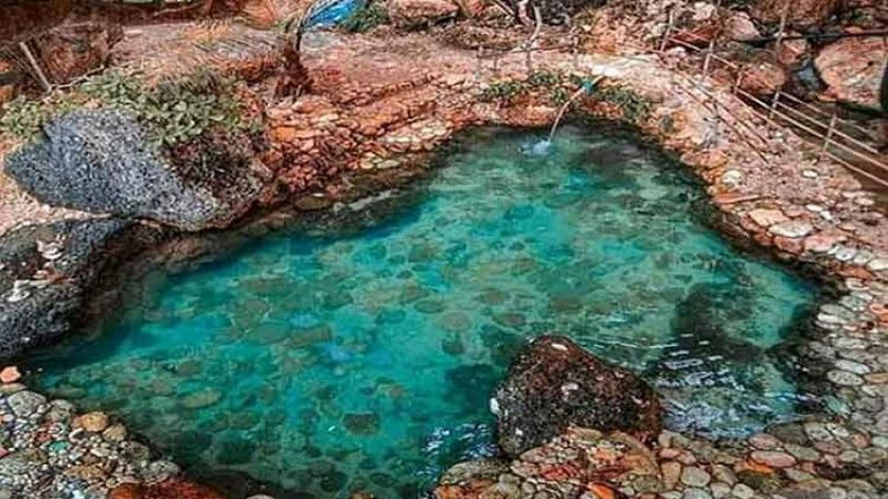 Mata Air Tembeling: Destinasi Rahasia yang Menyegarkan di Nusa Penida