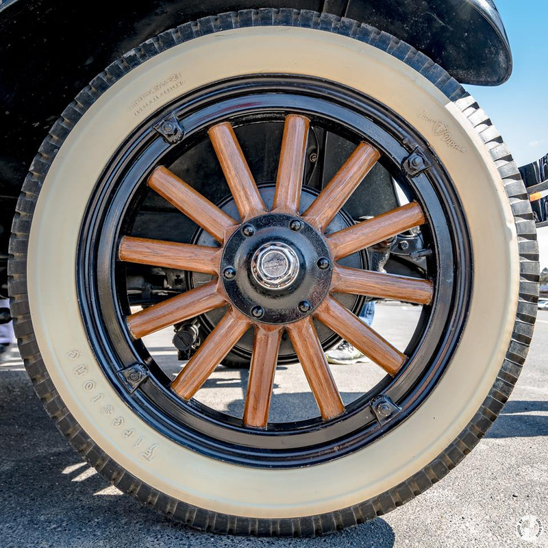 42182267_2051446241544977_7971082319211528192_n