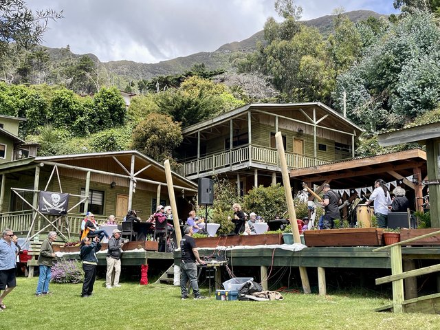 [Linked Image from i.postimg.cc]