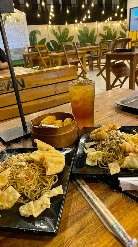Tampilan mie level pedas