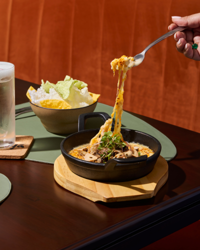 Queso Fundido con Hongos