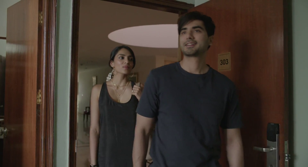 vlcsnap-2023-08-30-23h00m17s796