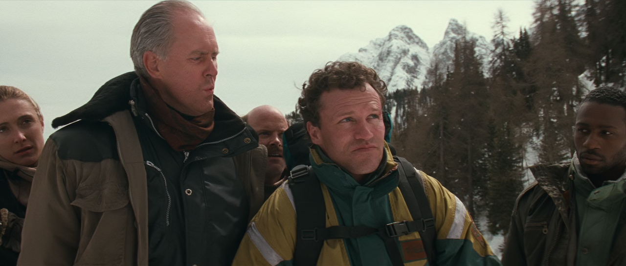 Cliffhanger (1993) RM4K + Extras (1080p BluRay x265 10bit AAC 5.1 r00t) [QxR]