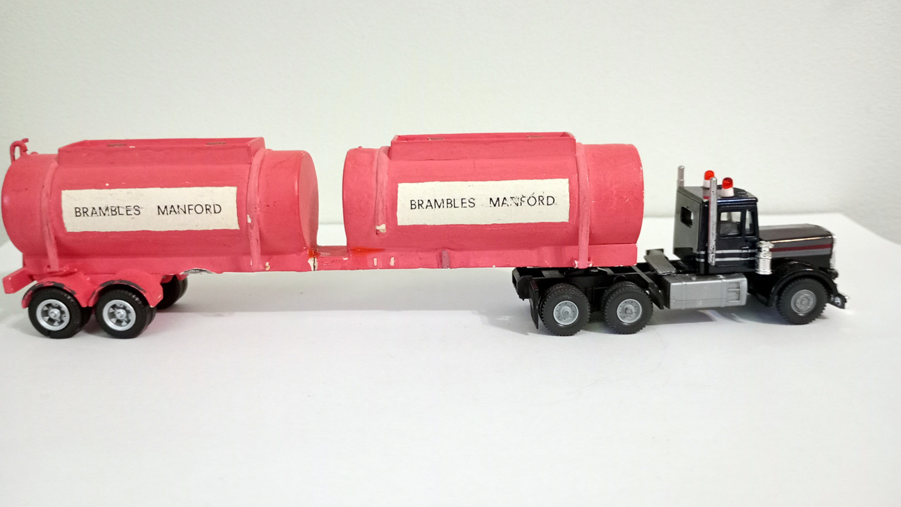 Mach (3295)