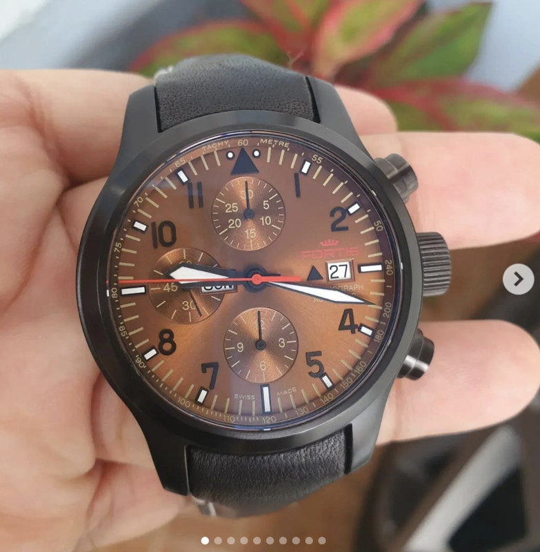 98447B00-2B3D-4AE4-B2B3-F30B3B61C101