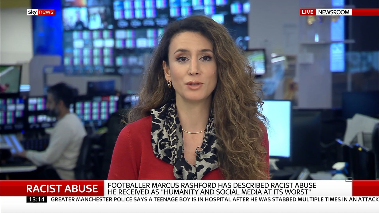 01.31 - 12.29.56 - Sky News. Bringing you the latest home and interna....ts_snapshot_45.06.524
