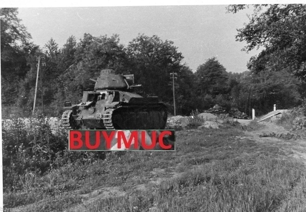 FOTO FRANCE BEUTE PANZER TANK ZERSTÖRT