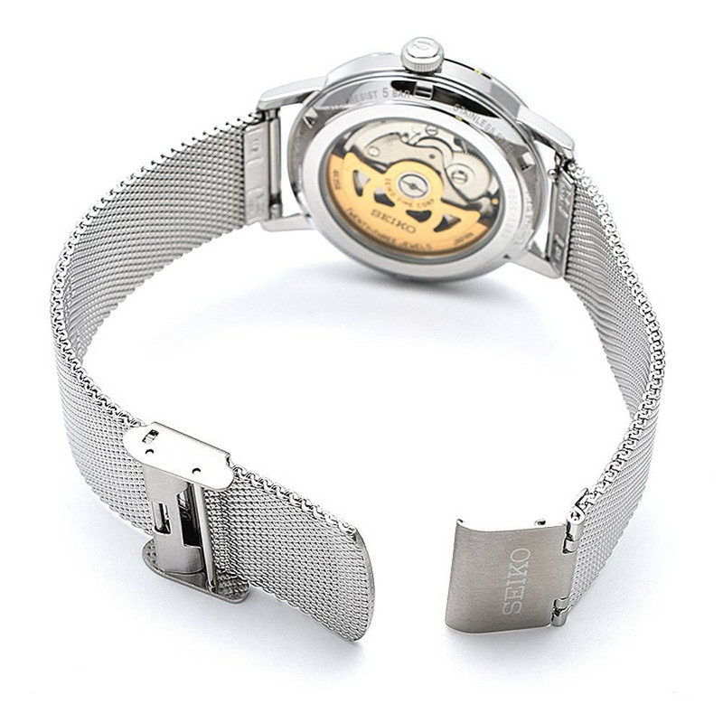 199D38A9-8580-4E30-AB09-1744886DB7C7