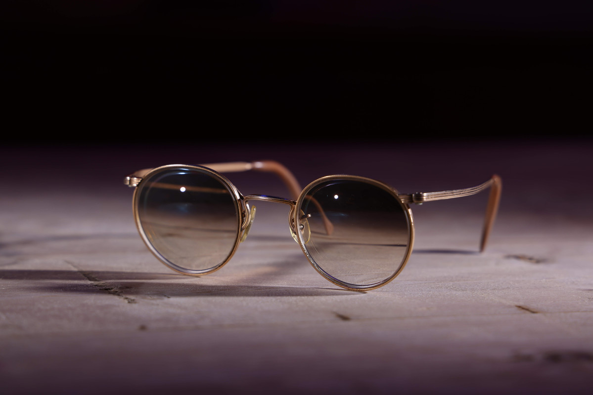 John-Lennon-s-Lost-Weekend-Glasses-17-1