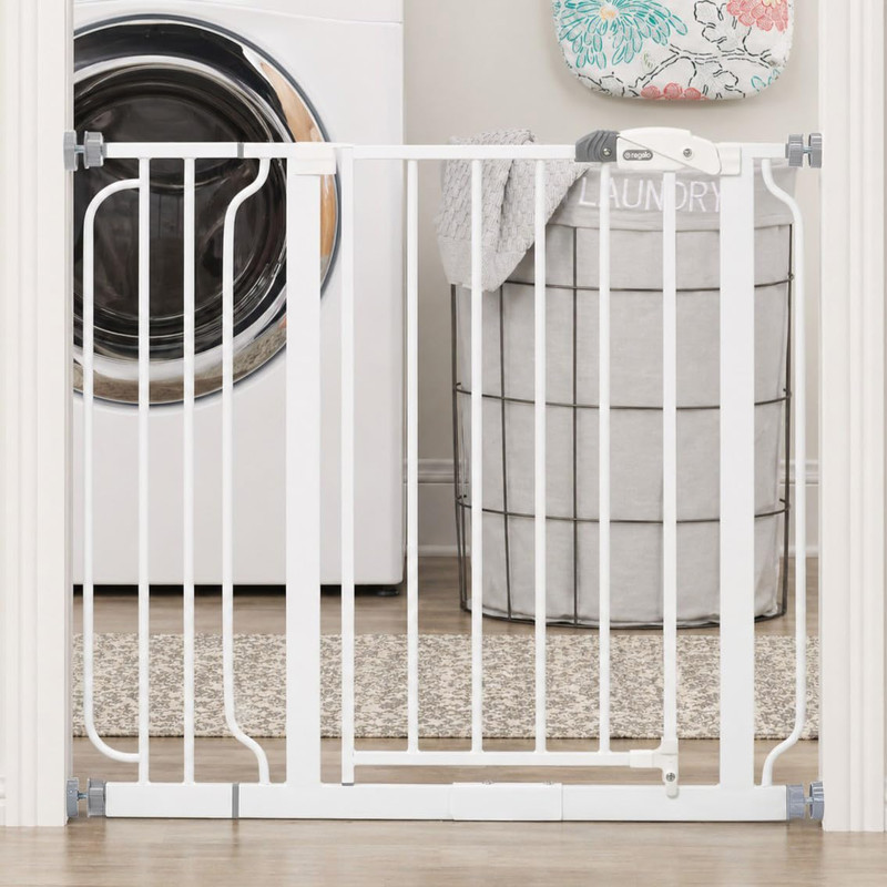 Regalo Safety Easy Step Baby/Pet Gate 29