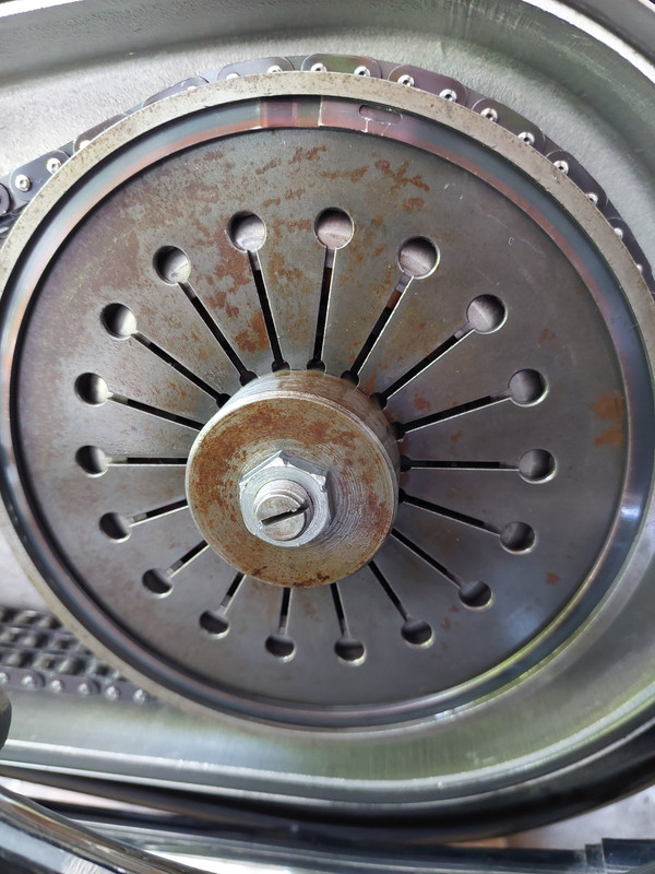 Low knocking/clonk coming from primary chaincase area? Low knocking/clonk coming from primary chaincase area?