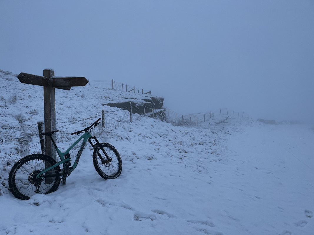 65F00E5D-D201-4737-8CEB-C7E55417B2E3