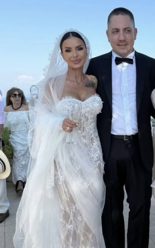 BEC79-FE8-1-E13-44-D5-91-B7-B3-D2-C0-C78