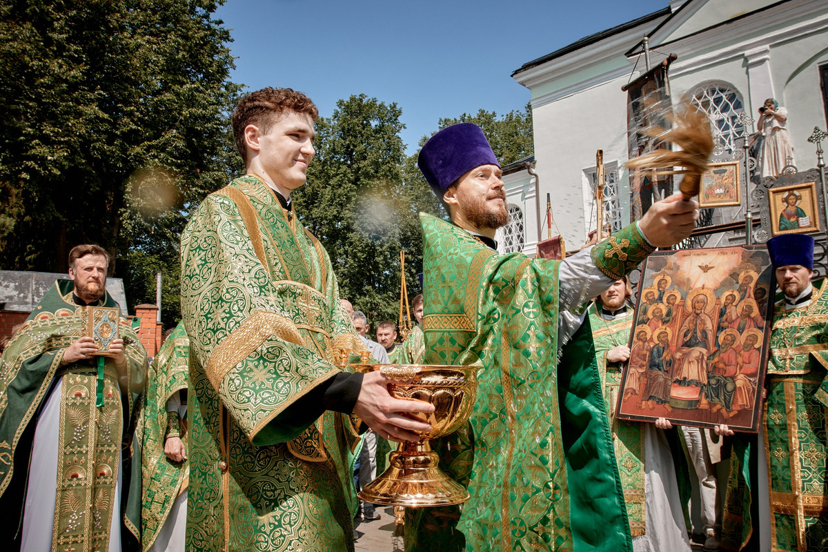 Empty-Name-287-resized