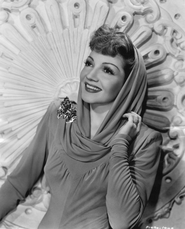 claudette_colbert_c80