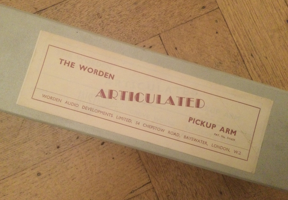 8EB1D833-98DD-4F3D-99D2-4EEA1B96B043