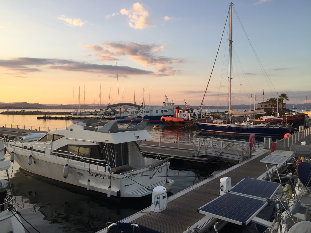 2F303443-044C-49F2-B814-04854C8AF971