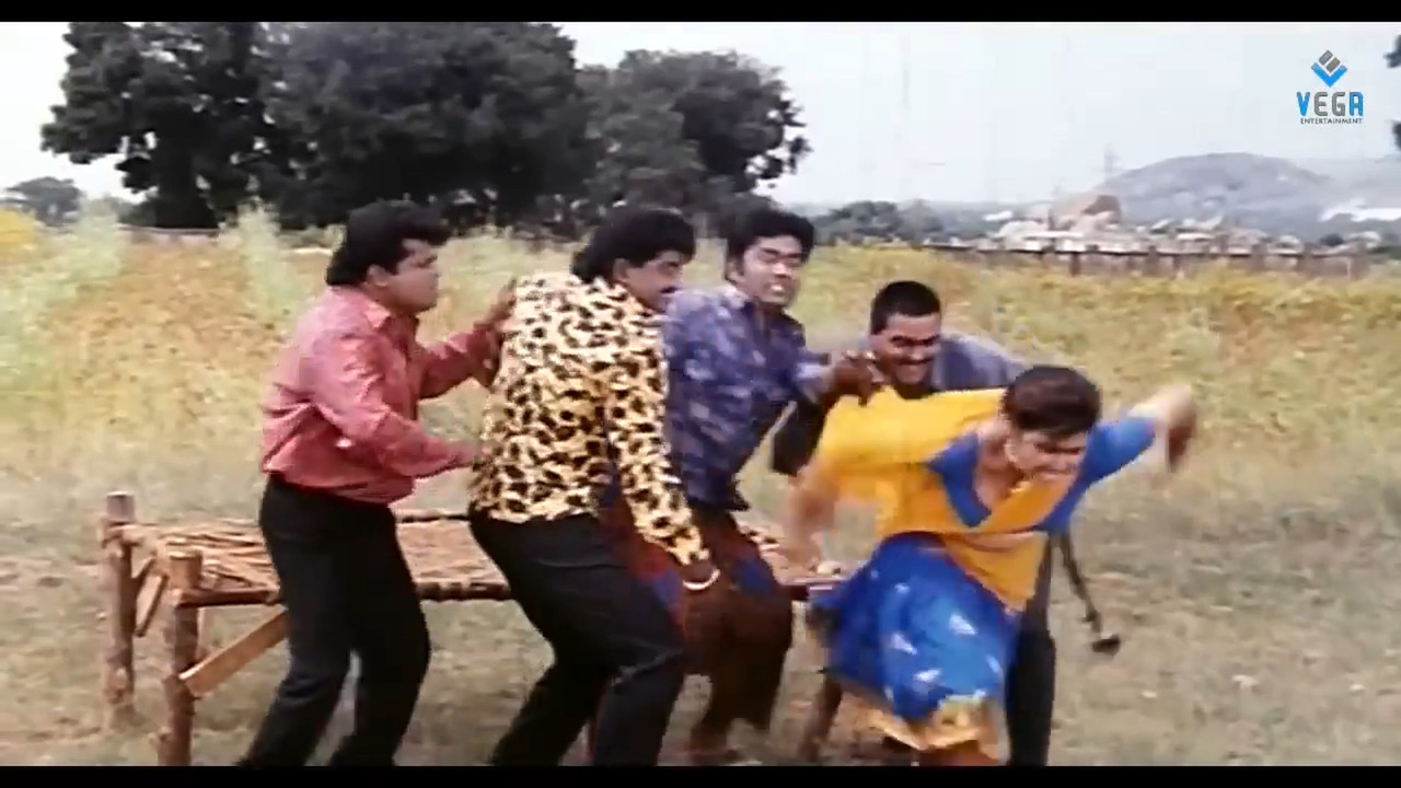 Dolly Minhas Palviahgam Avi - Villains Troubles a Women_4MxpygcjgQs.mp4_20220519_114842.023