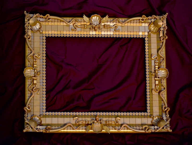 goldpictureframe.jpg
