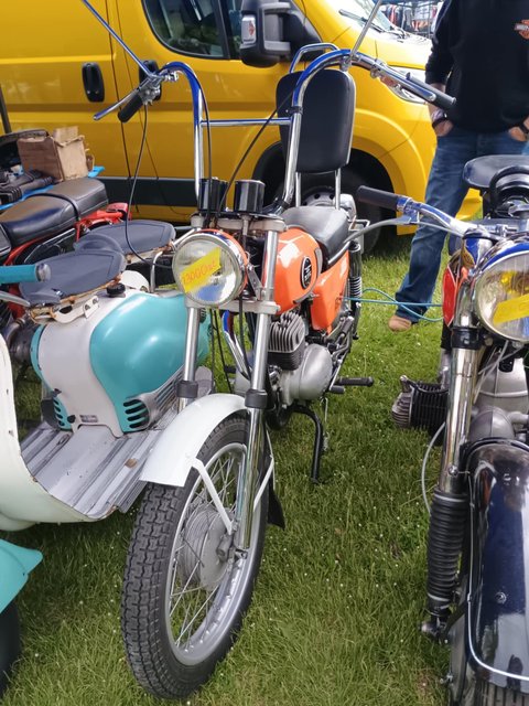 6c566914-6c2e-4fc1-ab51-f82050d960a6