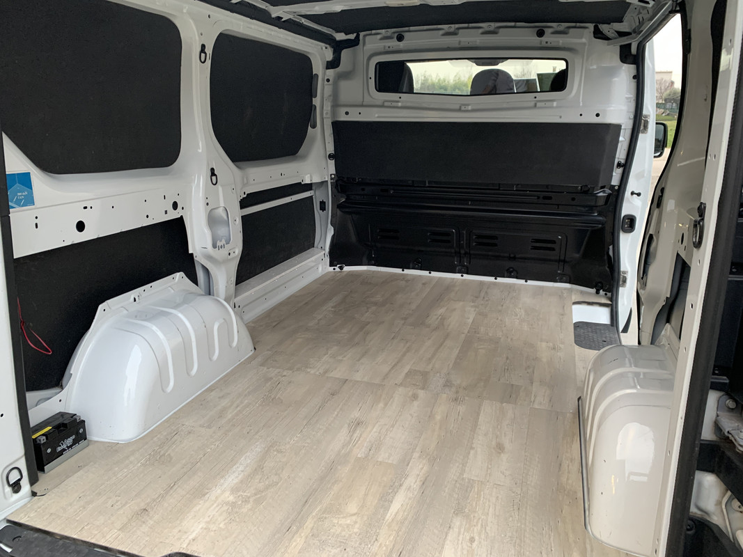 5F9B21E0-A9C3-4A97-BC97-FDAD0B6935B8