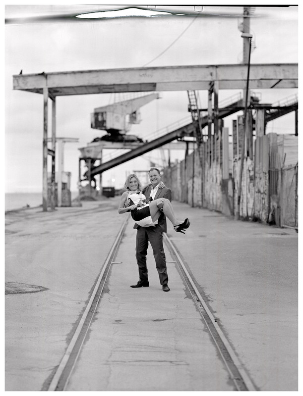 Rodenstock_360mm_Apo-Ronar_f9_on_Sinar_Norma_4x5_and_Ilford_HP5_2048x2048