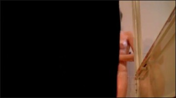 [Image: Voyeur13365123615.jpg]