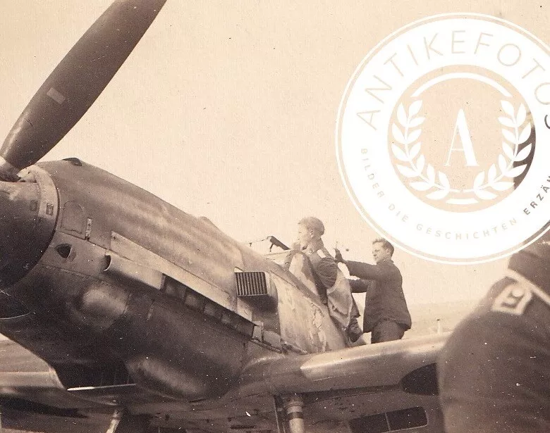 Foto,Me 109,JG 26,Kennung,Wappen,Schlageter,Jäger,Flugzeug,Kanal,Staffel,Tarnung